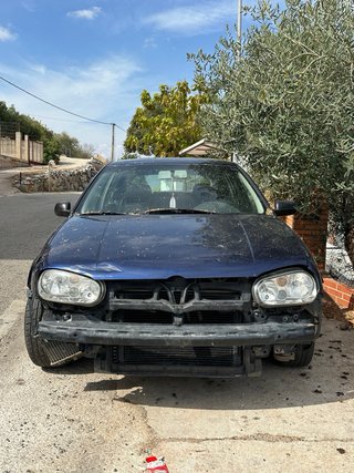 Volkswagen Golf 2001