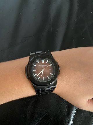 Reloj Patek Philippe Negro y Marrón