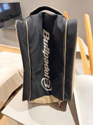 Paletero Bullpadel Beige