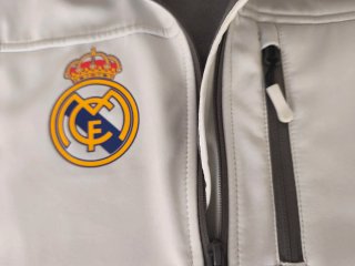 Chaqueta Real Madrid Talla M-L