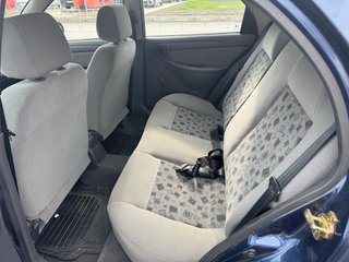Daewoo Lanos 2001