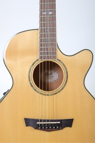 Guitarra Electroacústica Cort
