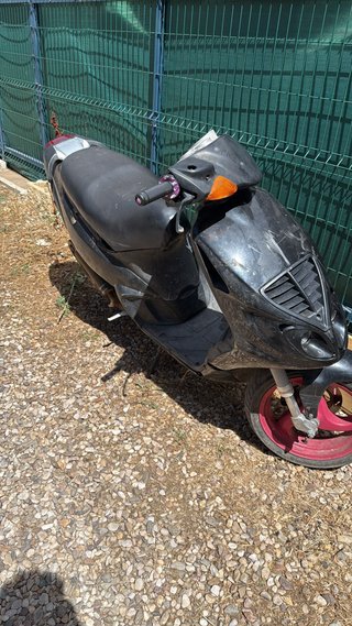 Moto piaggio NRG FL agua