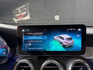 Mercedes-Benz GLC 300de AMG 2022