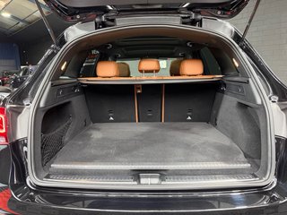 Mercedes-Benz GLC 300de AMG 2022