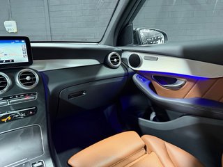 Mercedes-Benz GLC 300de AMG 2022