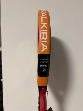 Pala de pádel Joma Valkiria