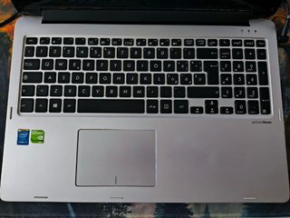 Asus TP500L i7-5500 8GB Ram 2TB Hd Touchscreen