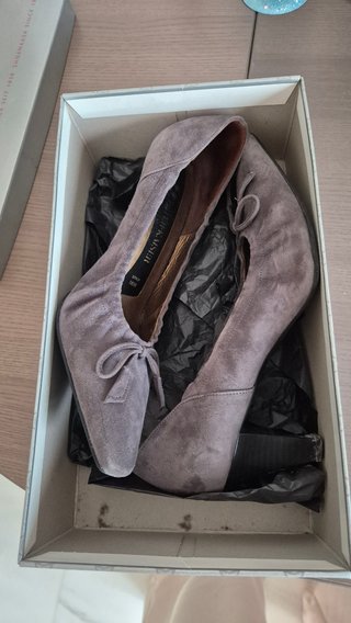 Greay Peter Kaiser high heels, perfect condition