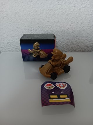 Figura Mario Kart Gold McDonald's