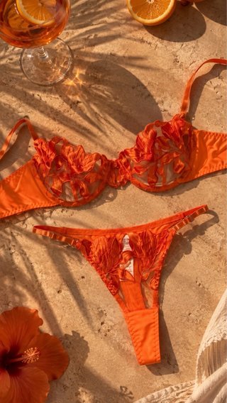 Conjunto lenceria naranja