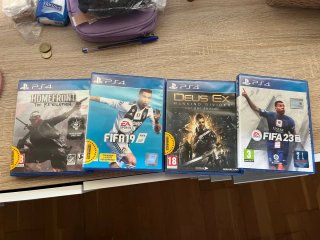 PS4 Slim Negra con juegos