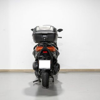Yamaha XMAX 300