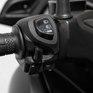 Yamaha XMAX 300