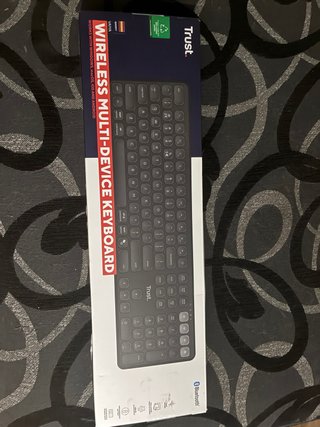 Teclado Inalámbrico Trust Vaiya