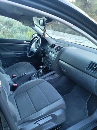 Volkswagen Golf 2005