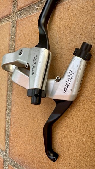 Manetas Freno Shimano Deore XT M739