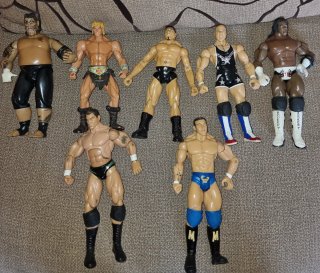 Lote de 7 figuras de lucha libre