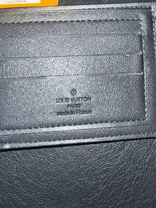 Cartera Louis Vuitton Negra con Caja y Funda