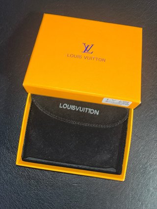 Cartera Louis Vuitton Negra con Caja y Funda