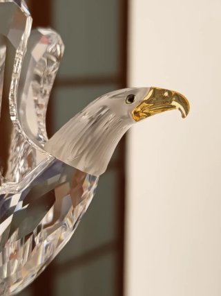 Figura Águila Swarovski Cristal Dorada