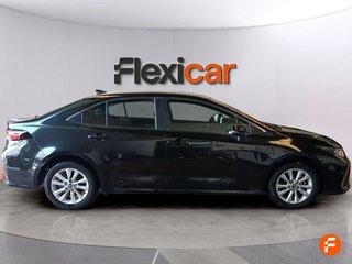 Toyota Corolla Cross Style Hybrid 140