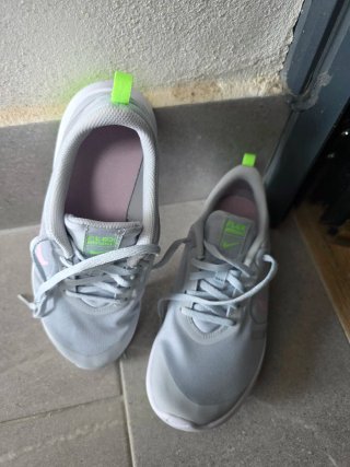 Zapatillas Nike Flex Experience Talla 37.5