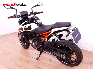 KTM 125 DUKE ABS