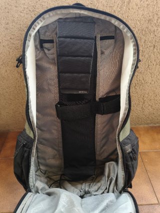 Mochila EVOC FR TOUR E-RIDE Verde Oliva talla M/L
