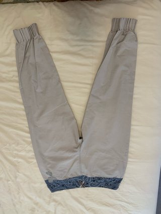 Pantalones Desigual Gris claro y Azul