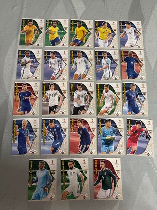 Lote o sueltos 45 Cromos Adrenalyn XL Mundial 2018