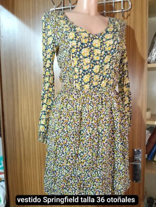 Vestido Corto Estampado Floral Springfield