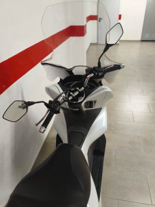 Honda PCX 2020 Blanca