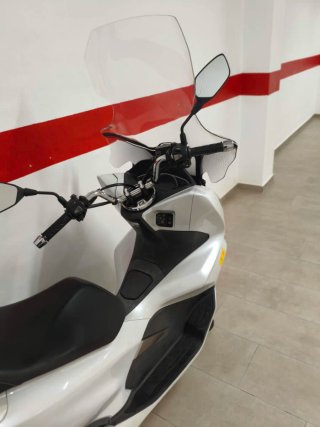 Honda PCX 2020 Blanca
