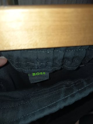 Pantalón corto BOSS negro