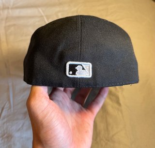 Gorra New Era 59FIFTY NY Yankees Negra Palomas75/8