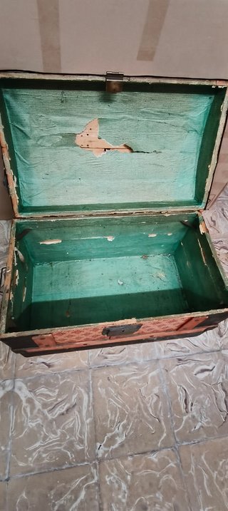Baúl antiguo para restaurar
