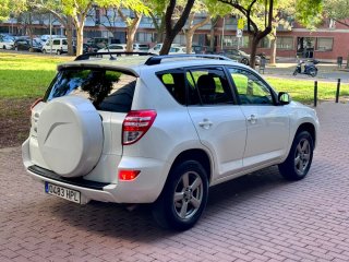 Toyota RAV4 2013