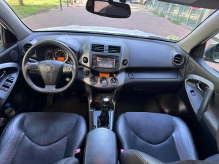 Toyota RAV4 2013
