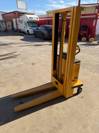 Apilador MIC MPIC 2B 1000kg 2,8m