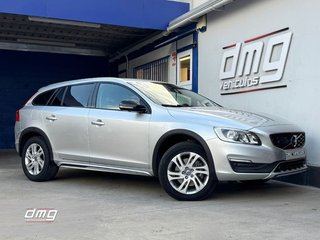 Volvo V60 Cross Country D3 Momentum Aut. 150 Cv
