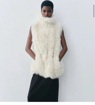Chaleco de pelo Zara