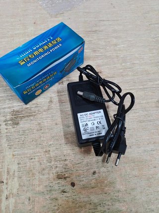 Alimentatore Trasformatore AC DC 12V 2A 12 Volt