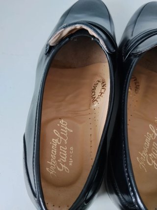 Mocasines negros de piel