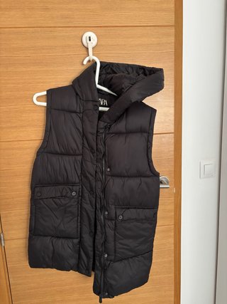 Chaleco acolchado Zara negro