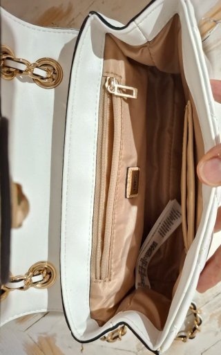 Bolso Guess Blanco Acolchado