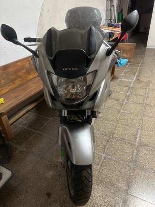 Moto con pocos km