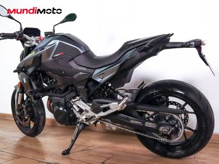 BMW F 900 R 95
