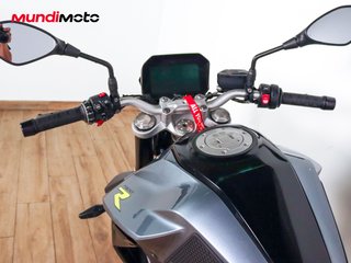 BMW F 900 R 95