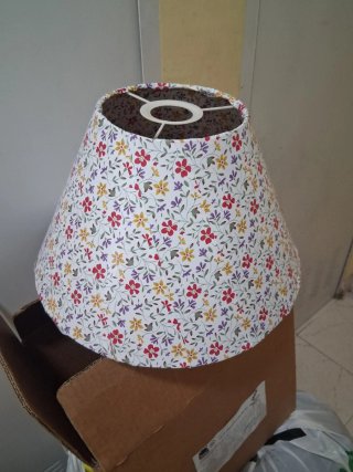 Pantalla de Lámpara Estampada